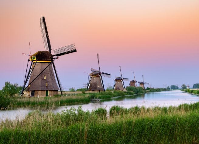 Découverte des Pays-Bas, Bruxelles et Bruges