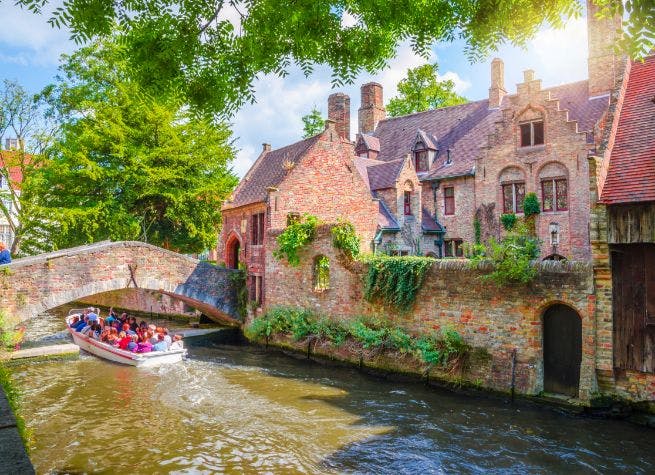 Découverte des Pays-Bas, Bruxelles et Bruges