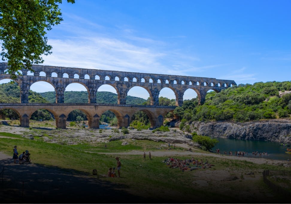Voyage en Espagne et en France : Carcassonne, Barcelone, mer Méditerranée et châteaux